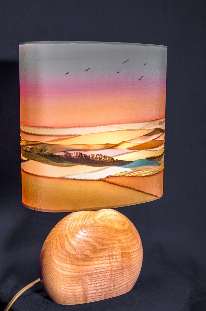 Lampe Frêne et soie